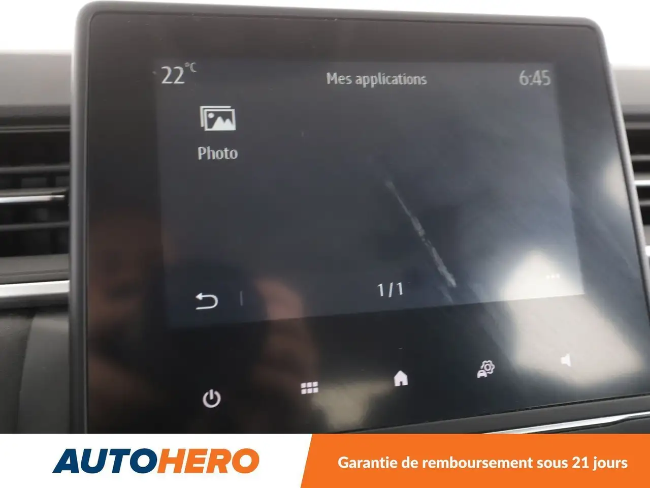 Renault Captur — photo 22