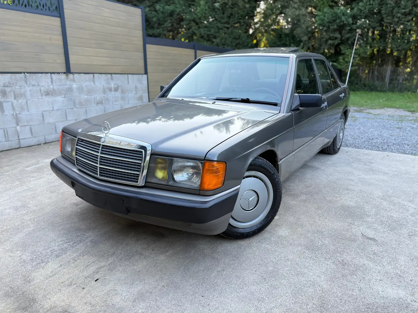 Mercedes-Benz 190 ✅DIESEL🔥PREMIÈRE MAIN🔥ANCÊTRE👌 Brun - 1
