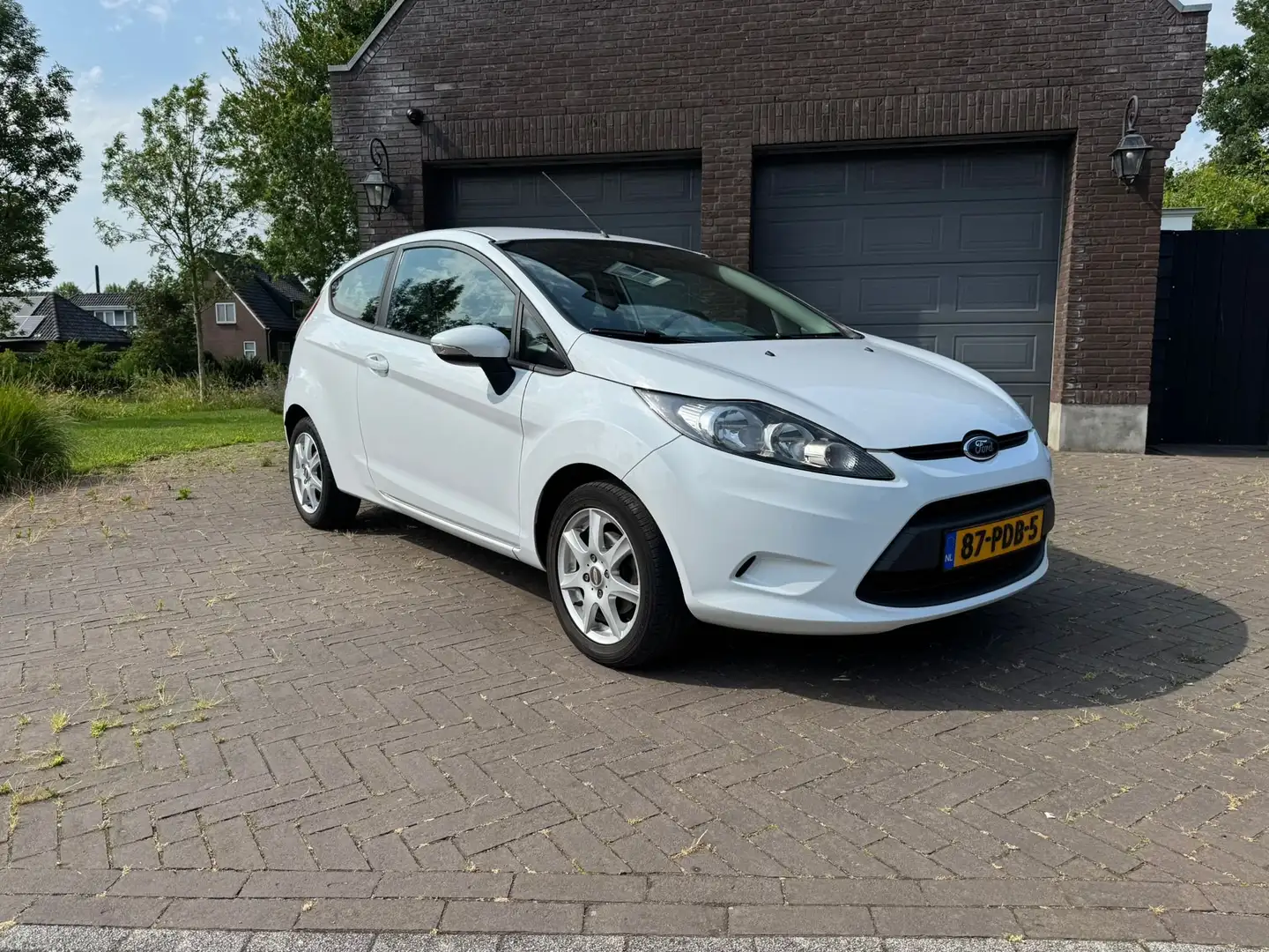 Ford Fiesta Fiesta 1.25 Limited Wit - 2