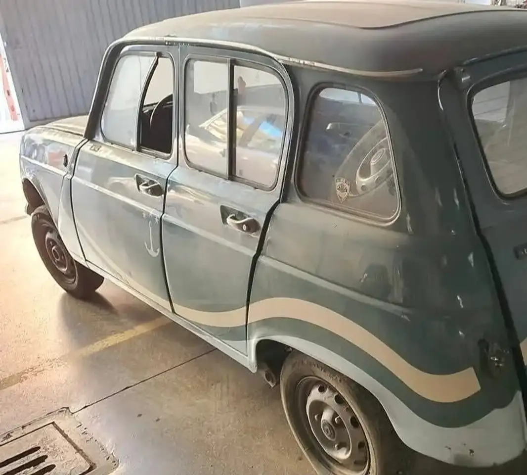 Renault R 4 R4 5p 956 demolita per ricambi, foto 4