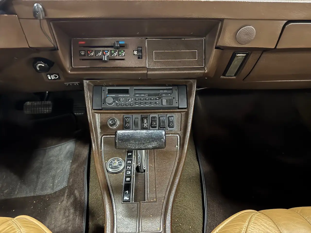 Peugeot 604 STI, foto 10