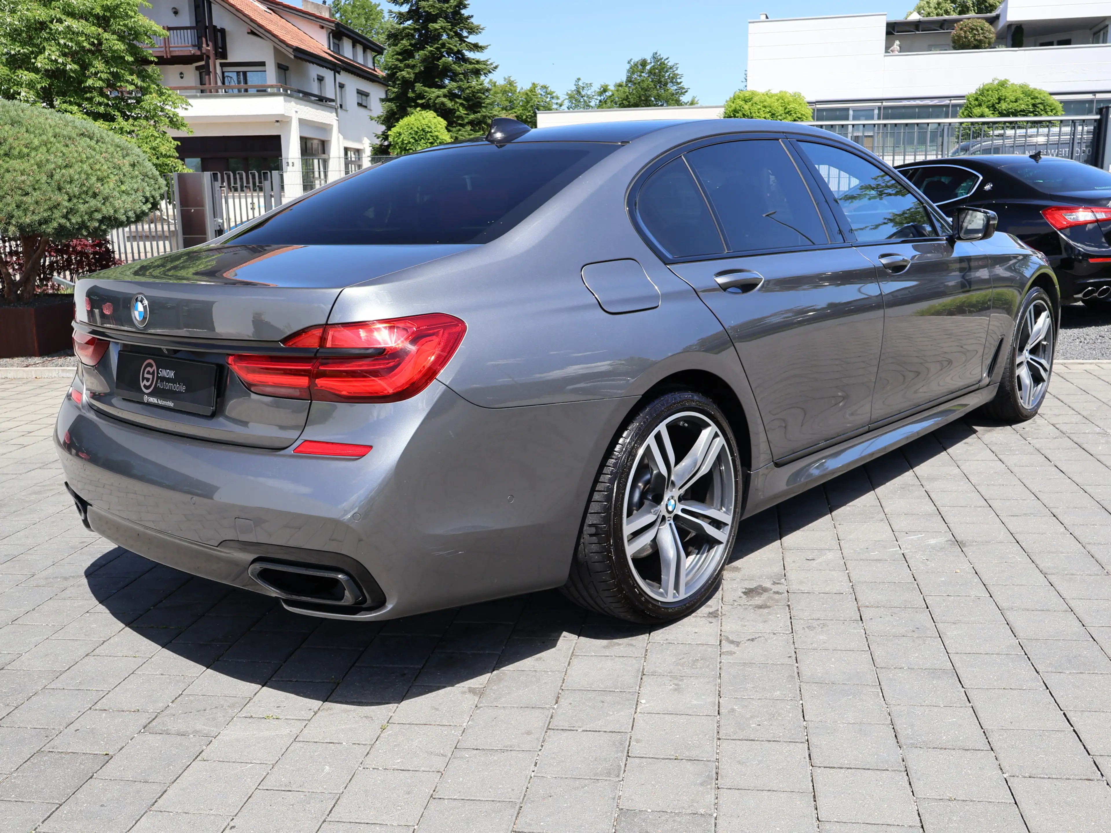 BMW 750 d xDrive M Sport-Massage-IntegralLenkung-LED — photo 9