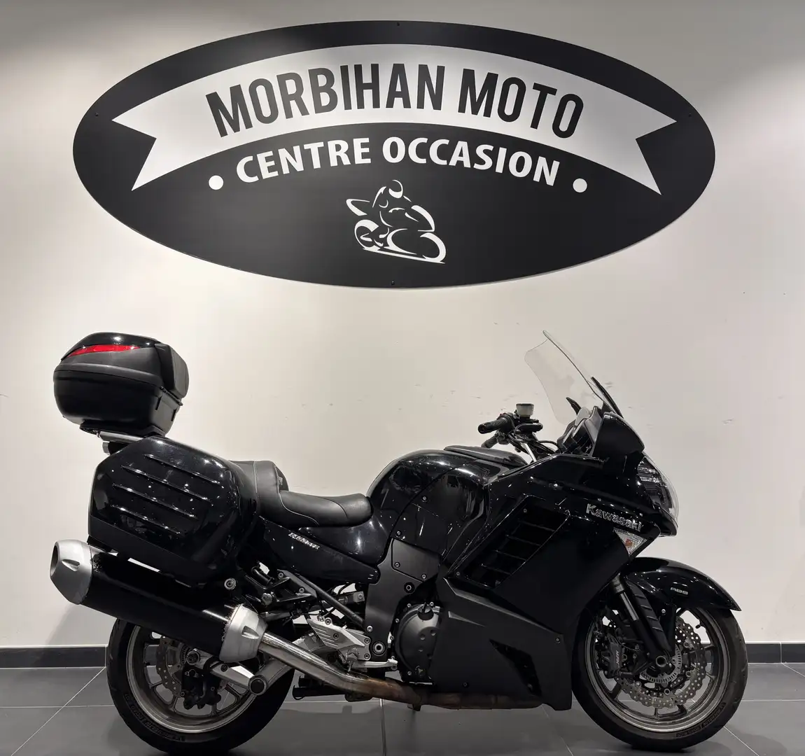 Kawasaki GTR 1400 Negro - 2