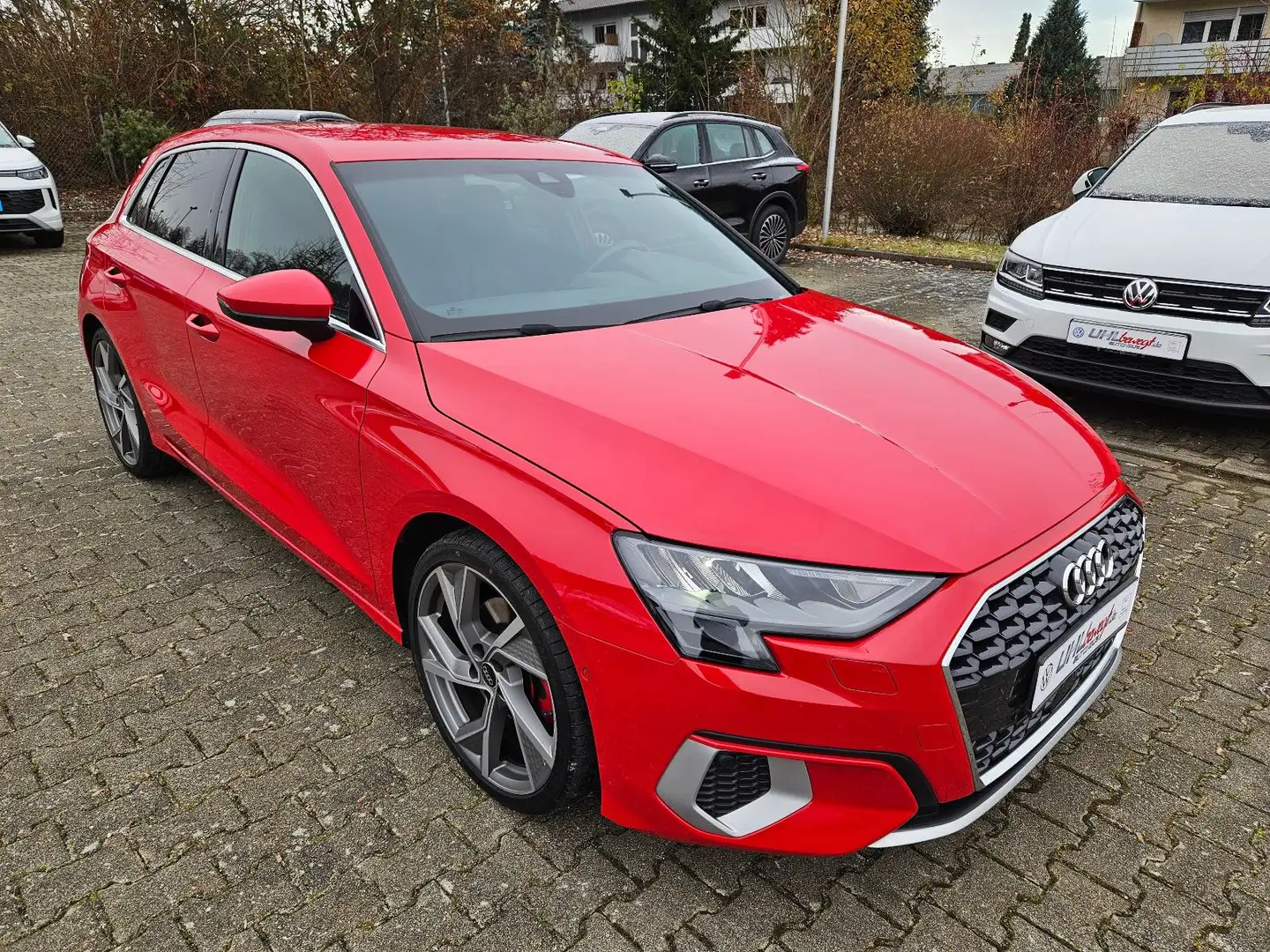 Audi A3 Sportback advanced 1.5 S-Tronic Bluetooth LED Rosso - 2