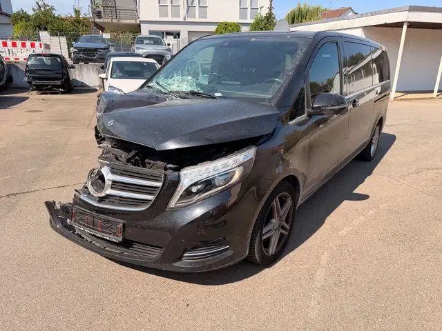 Mercedes-Benz V 250 AVANTGARDE extralang Leder LED Navi