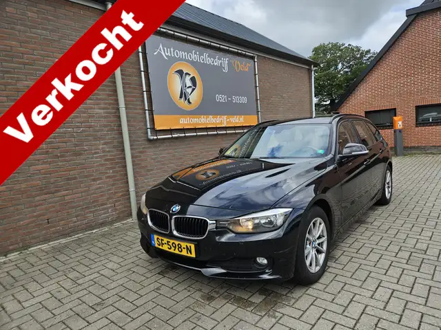 BMW 318 3-serie Touring 318d High Executive