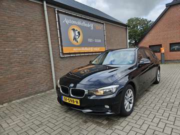 3-serie Touring 318d High Executive