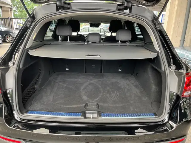 Mercedes-Benz GLC view 7