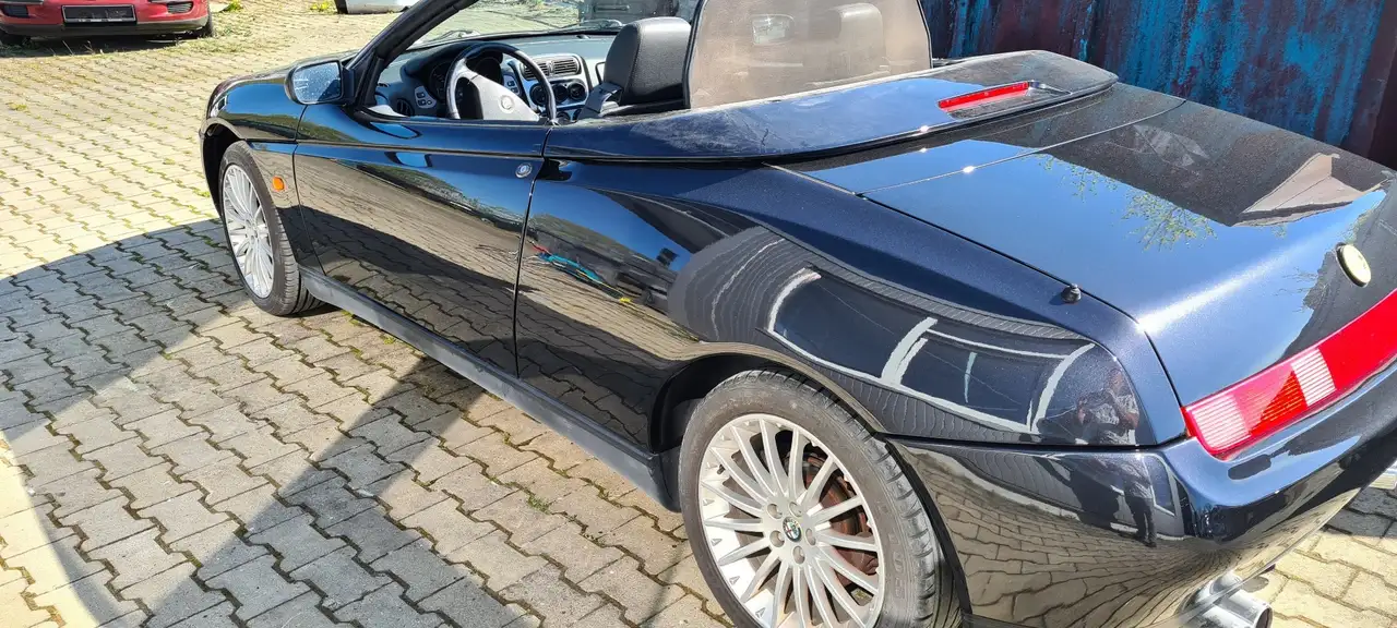 Alfa Romeo Spider 2.0-16V, foto 8