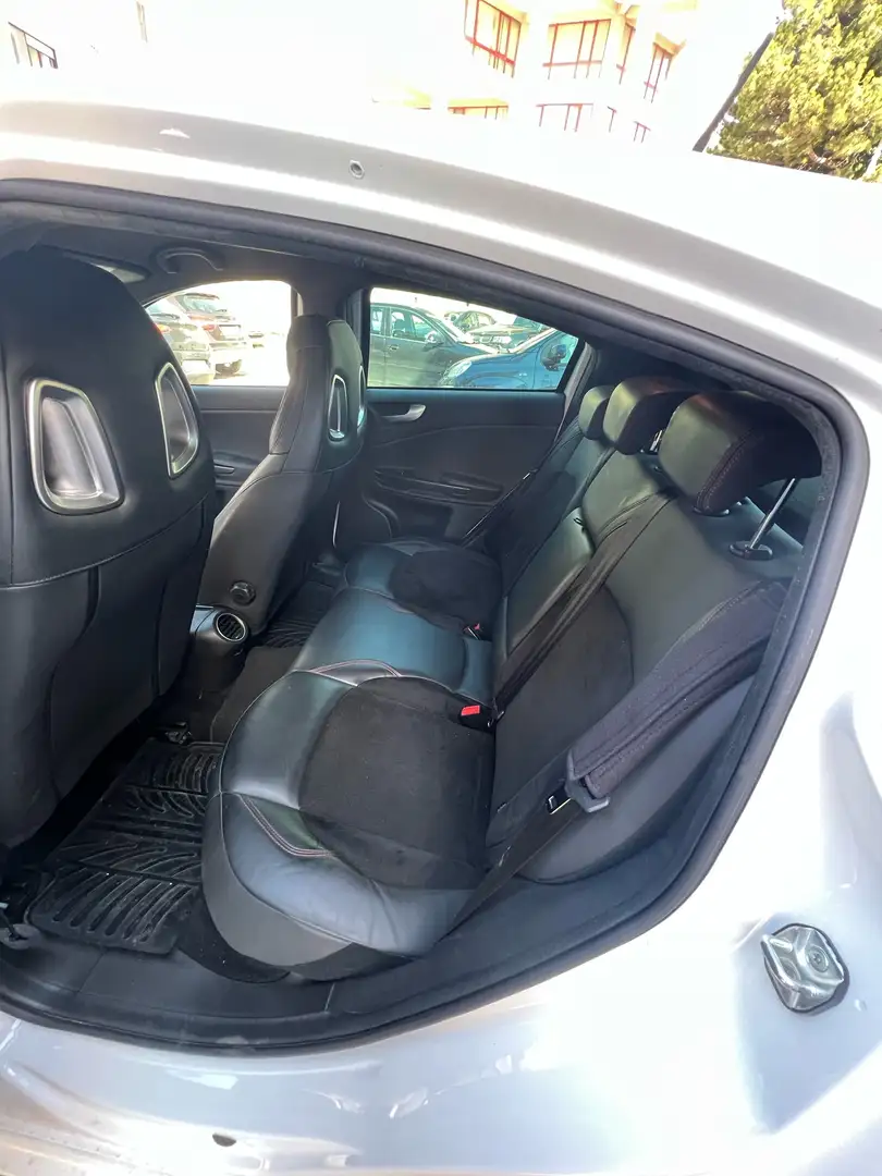 Alfa Romeo Giulietta 1.6 jtdm Super 120cv - 1