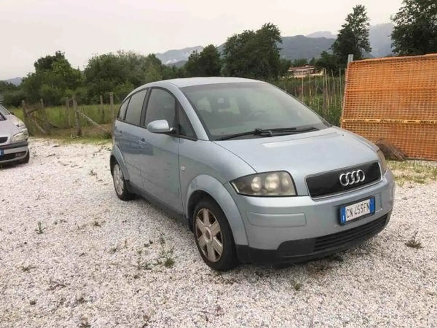 Audi A2 A2 1.4 tdi Comfort Stříbrná - 1
