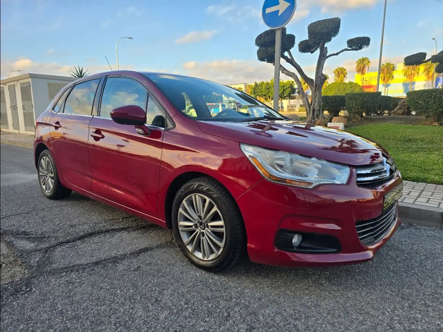 Citroen C4 1.6 VTi Sport Burdeos - 1
