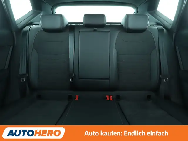 Cupra Ateca view 15