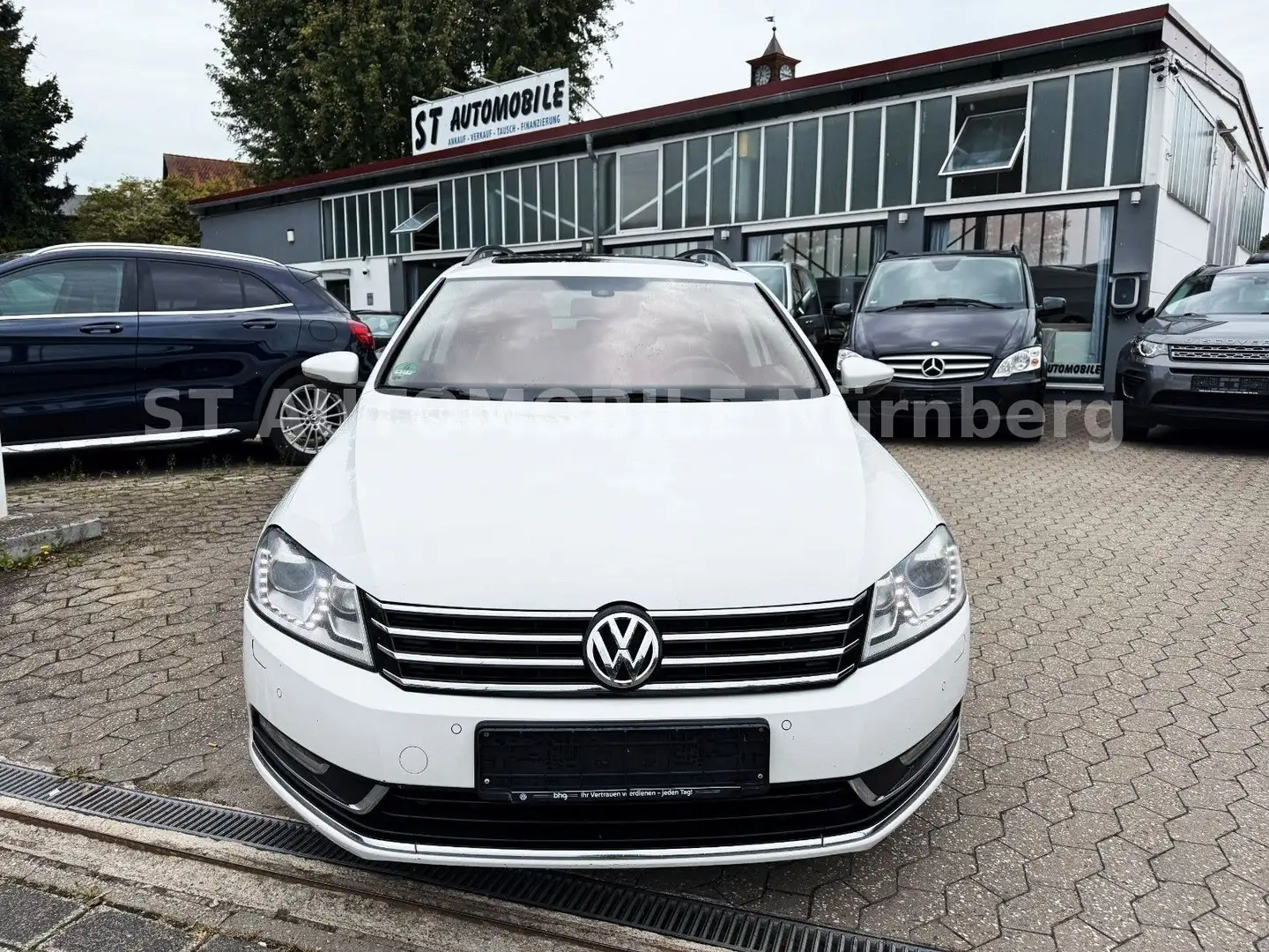 Volkswagen Passat Variant Passat 2.0TDI Variant Comfortline*PANORAMA*LEDER Wit - 2