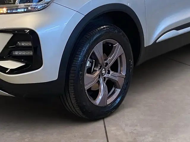 DR Automobiles DR5.0 view 15