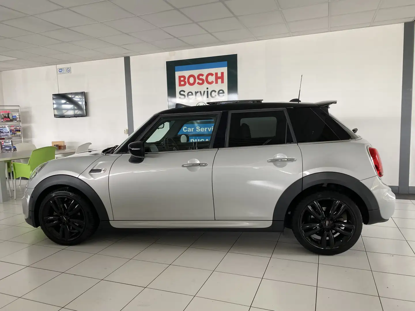 MINI Cooper Mini 1.5 JCW / Panodak / 5 Drs Silber - 2