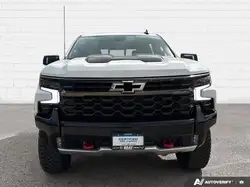 Chevrolet Silverado 1500 снимка Chevrolet Silverado 1500