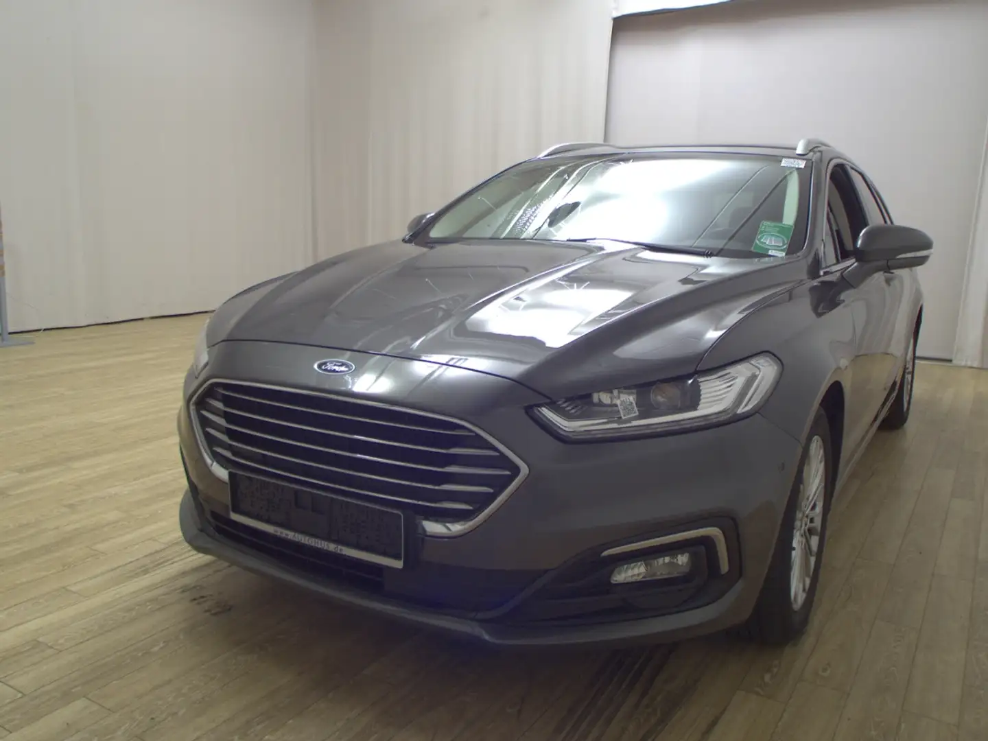 Ford Mondeo Turnier 2.0 EB Titanium Navi LED AHK ACC Grau - 2