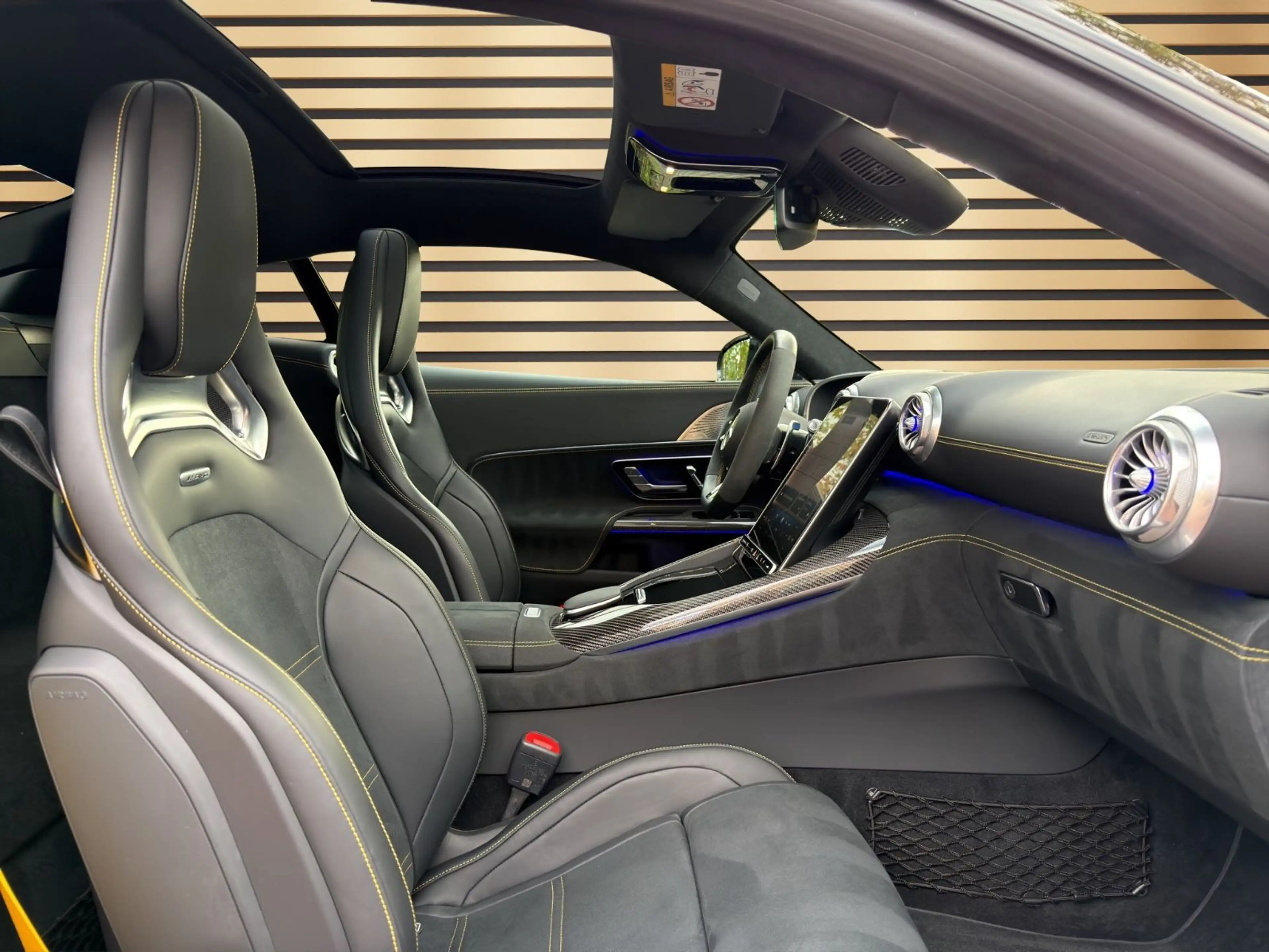 Mercedes-Benz AMG GT 63 4Matic+/Lift/Night-Paket/Carbon/Pano — photo 12