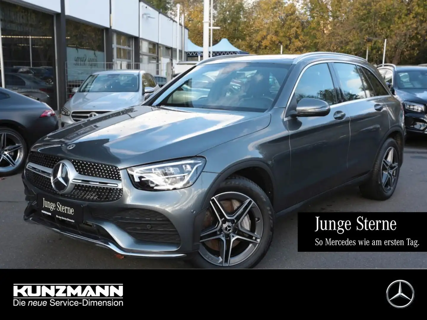 Mercedes-Benz GLC 200 4M AMG Standhzg Panorama Kamera EasyP Grau - 1