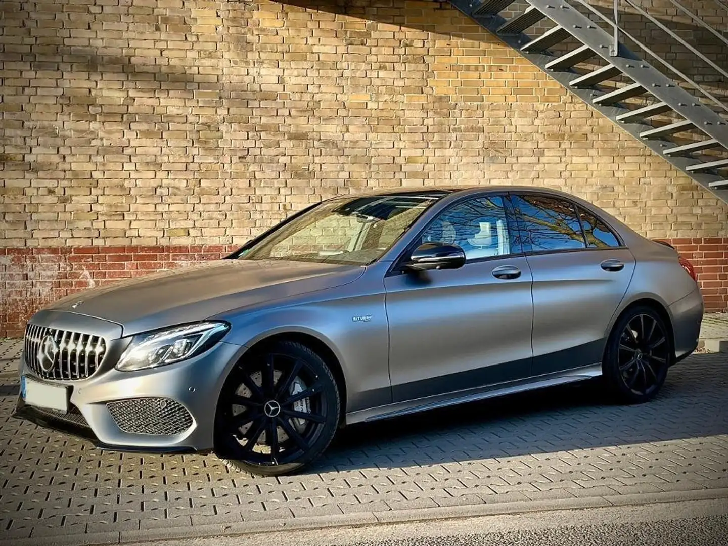 Mercedes-Benz C 43 AMG AMG C 43 4Matic 9G-TRONIC Grau - 1