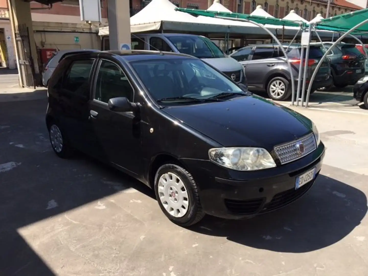 Fiat Punto Punto 5p 1.2 Classic Active GPL Nero - 2