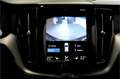 Volvo XC60 2.0 T8 AWD 299kW/407pk Aut8 Twin Engine R-Design L Zwart - thumbnail 39