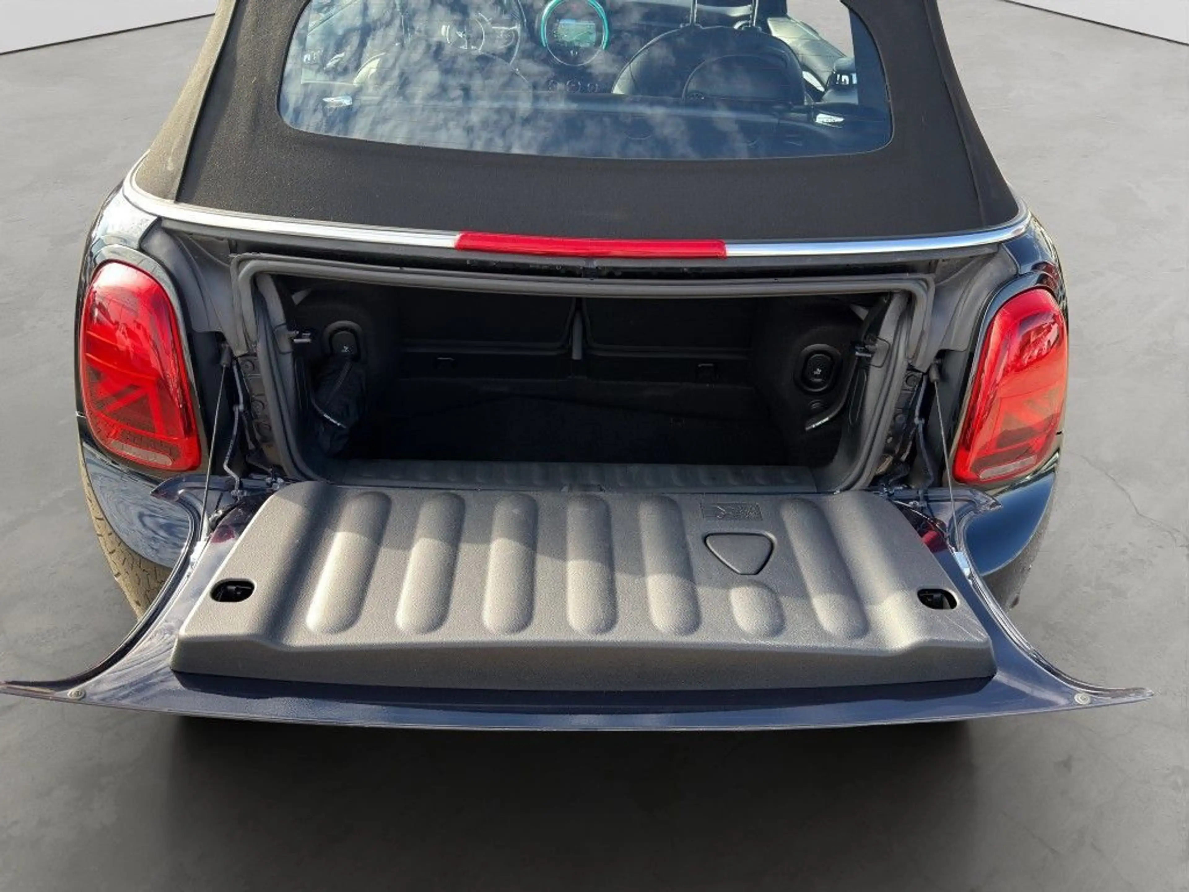 MINI Cooper S Cabrio Mini Cooper S Cabrio Aut. — photo 5