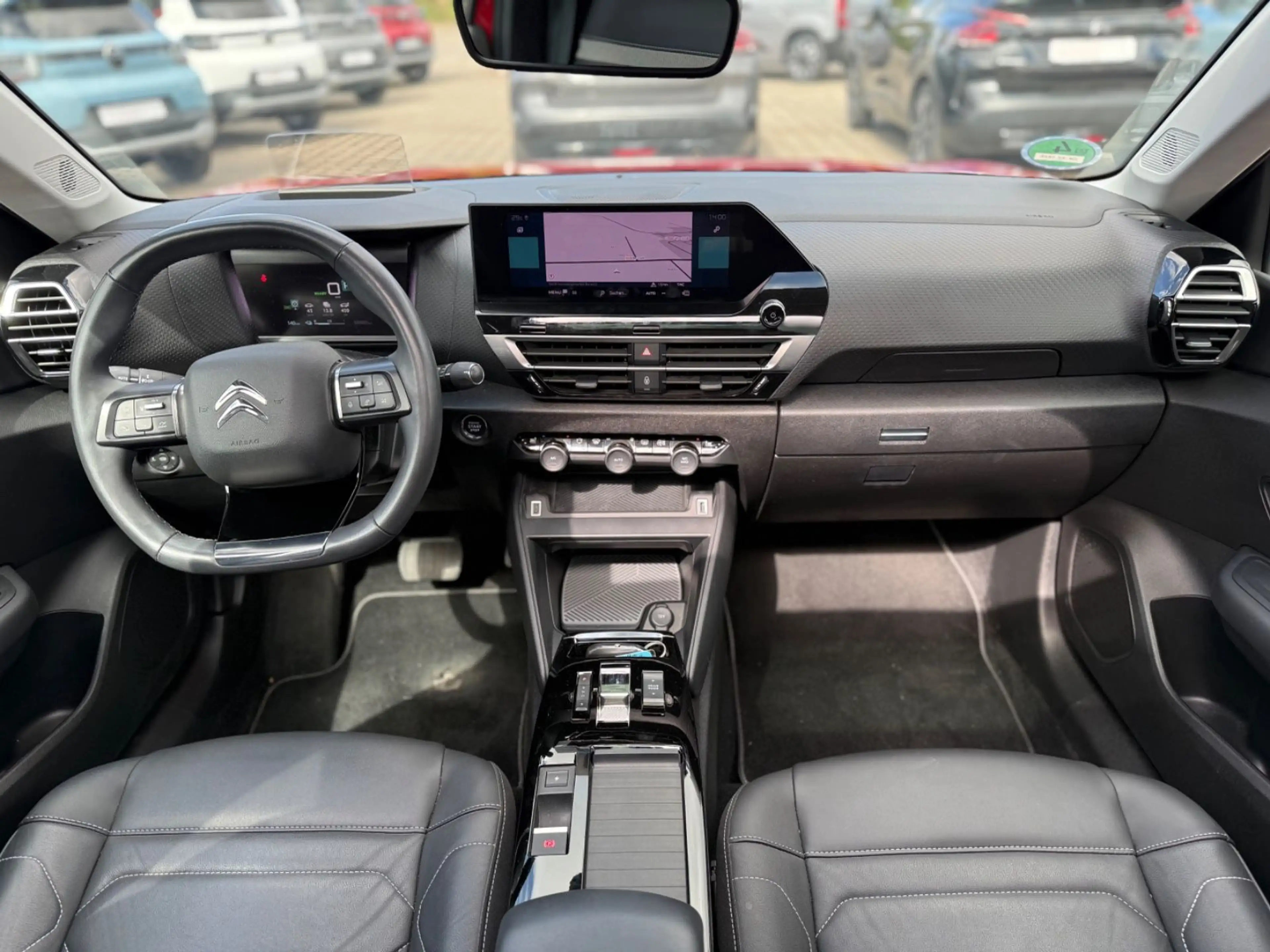 Citroen C4 Lim. ë- Shine*PANORAMA* — photo 11