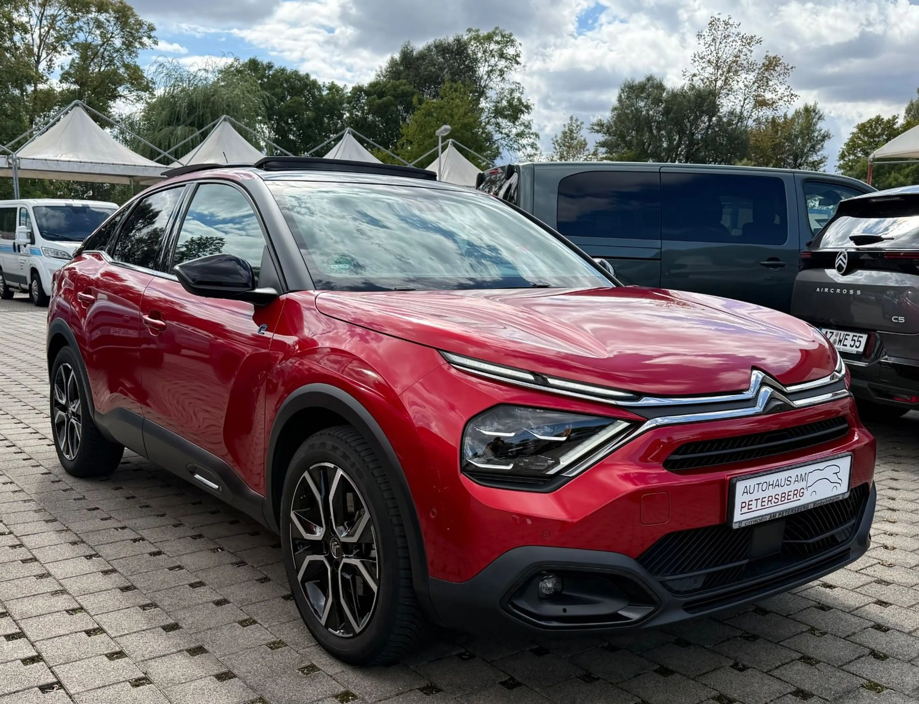 Citroen C4 Lim. ë- Shine*PANORAMA* — photo 3