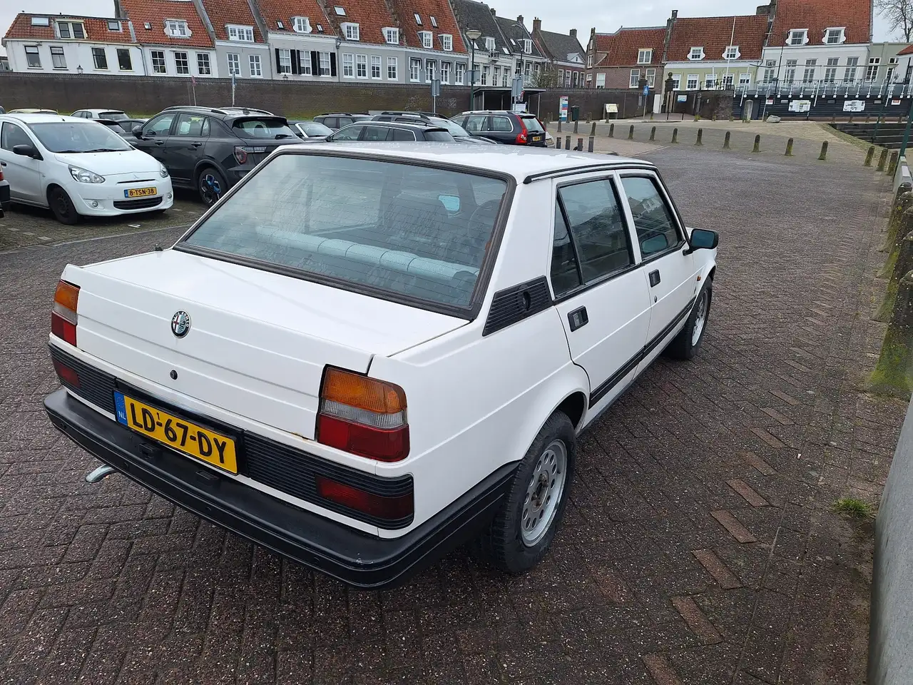 Alfa Romeo Giulietta 1.6 op LPG, foto 6