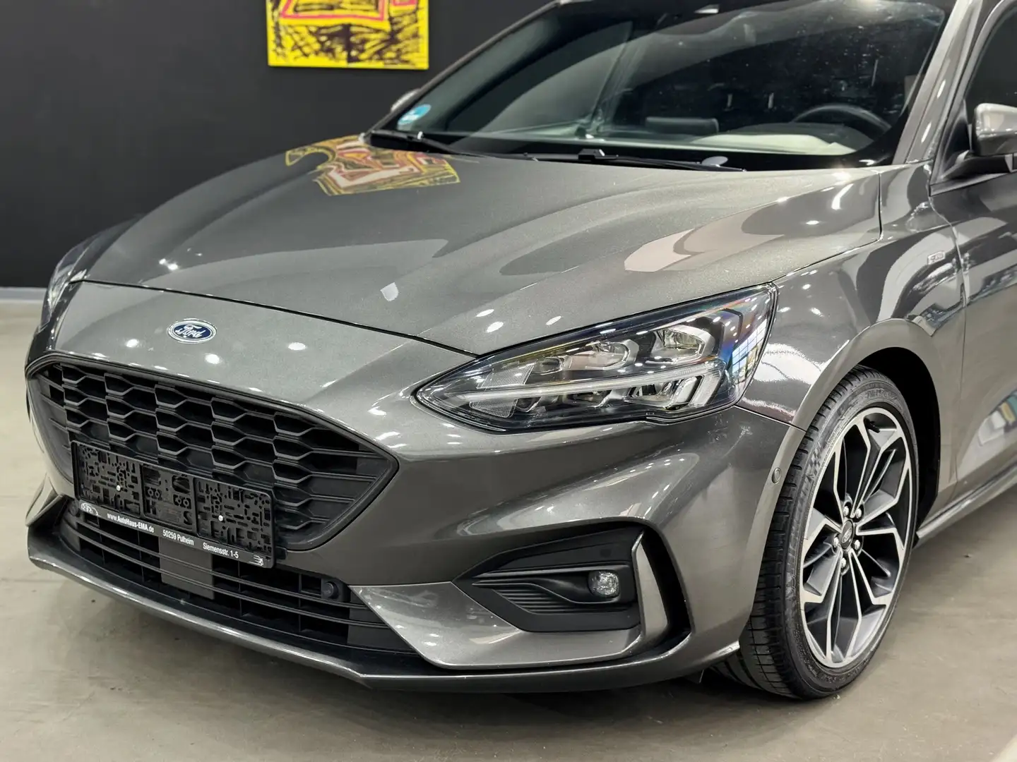 Ford Focus Focus Lim.*ST-LINE*B&O*NAVI*Sitzh*Kamera*Automatik Grau - 2