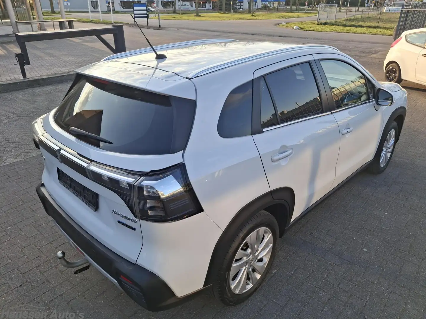 Suzuki S-Cross 1.5 Hybrid Select afn.trekhaak AUTOMAAT Blanc - 2