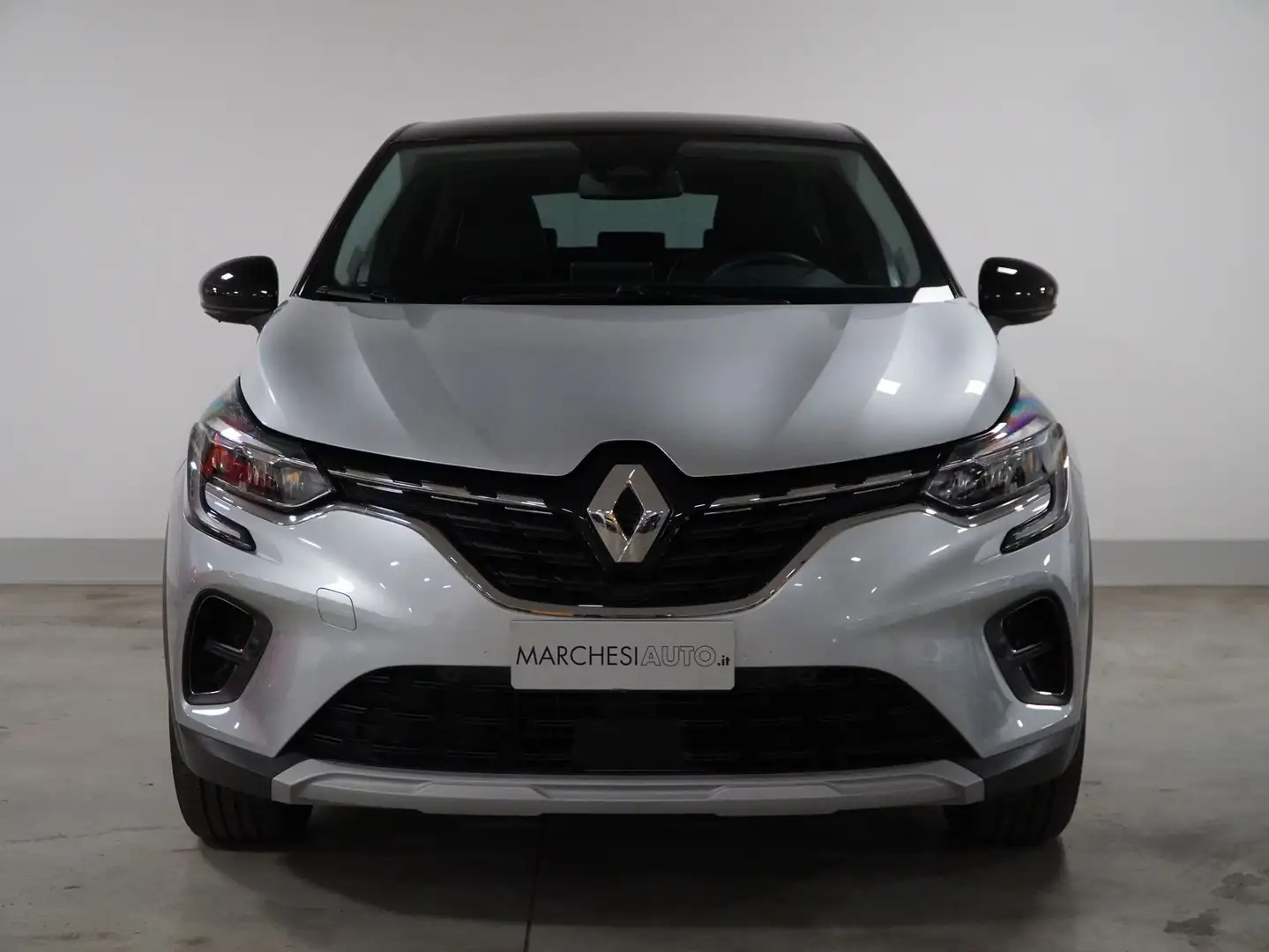 Renault Captur II 1.6 E-Tech Hybrid Intens 145cv auto Bianco - 1