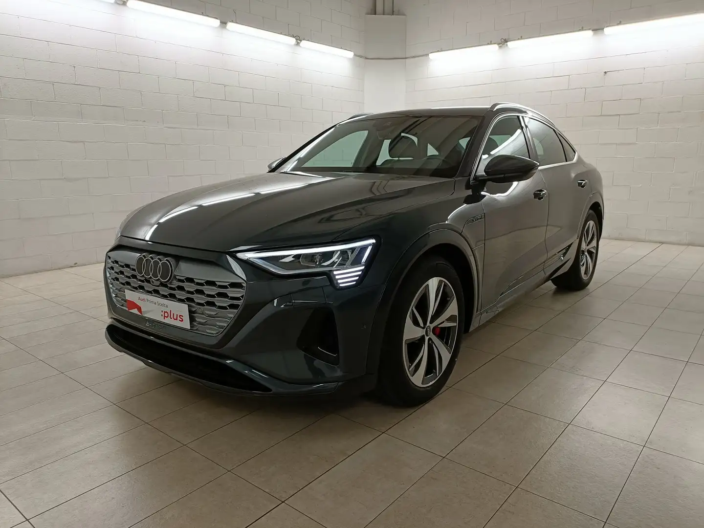 Audi Q8 e-tron sportback e-tron 50 quattro Gris - 1