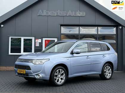 Mitsubishi Outlander 2.0 PHEV 4x4 Executive Edition | LEDER | NAVI | CA