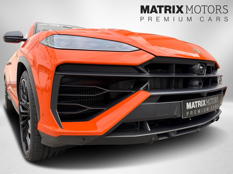 Lamborghini Urus SE Carbon Matt inside&outside NightVision — photo 9