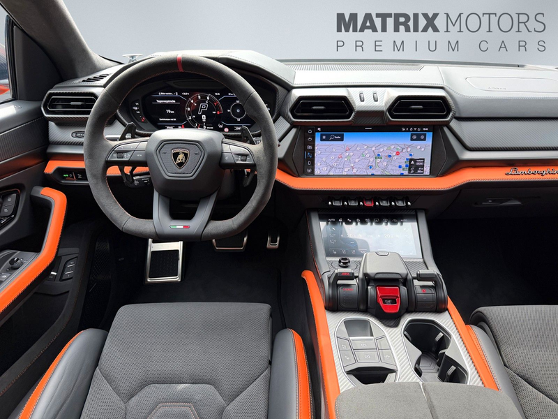 Lamborghini Urus SE Carbon Matt inside&outside NightVision — photo 15