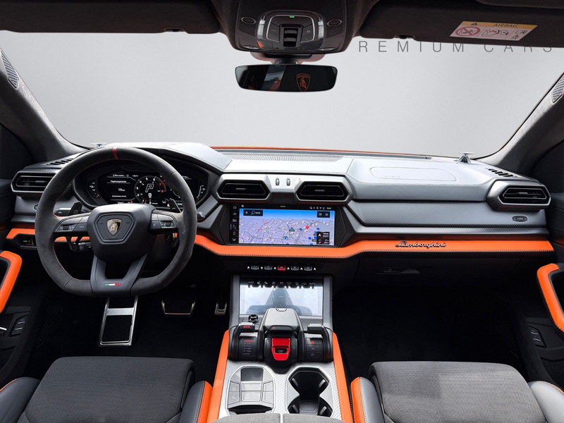 Lamborghini Urus SE Carbon Matt inside&outside NightVision — photo 3