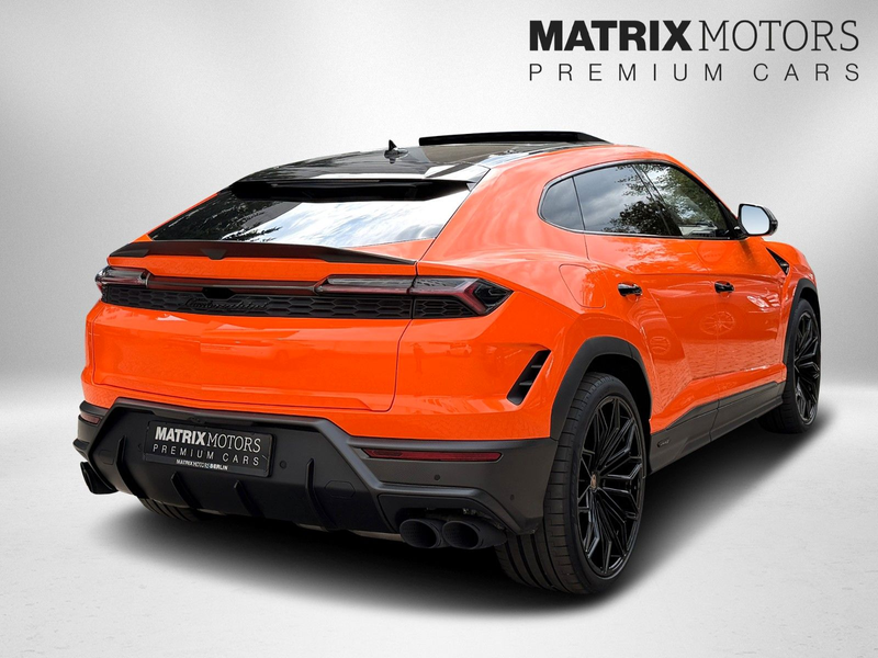 Lamborghini Urus SE Carbon Matt inside&outside NightVision — photo 2