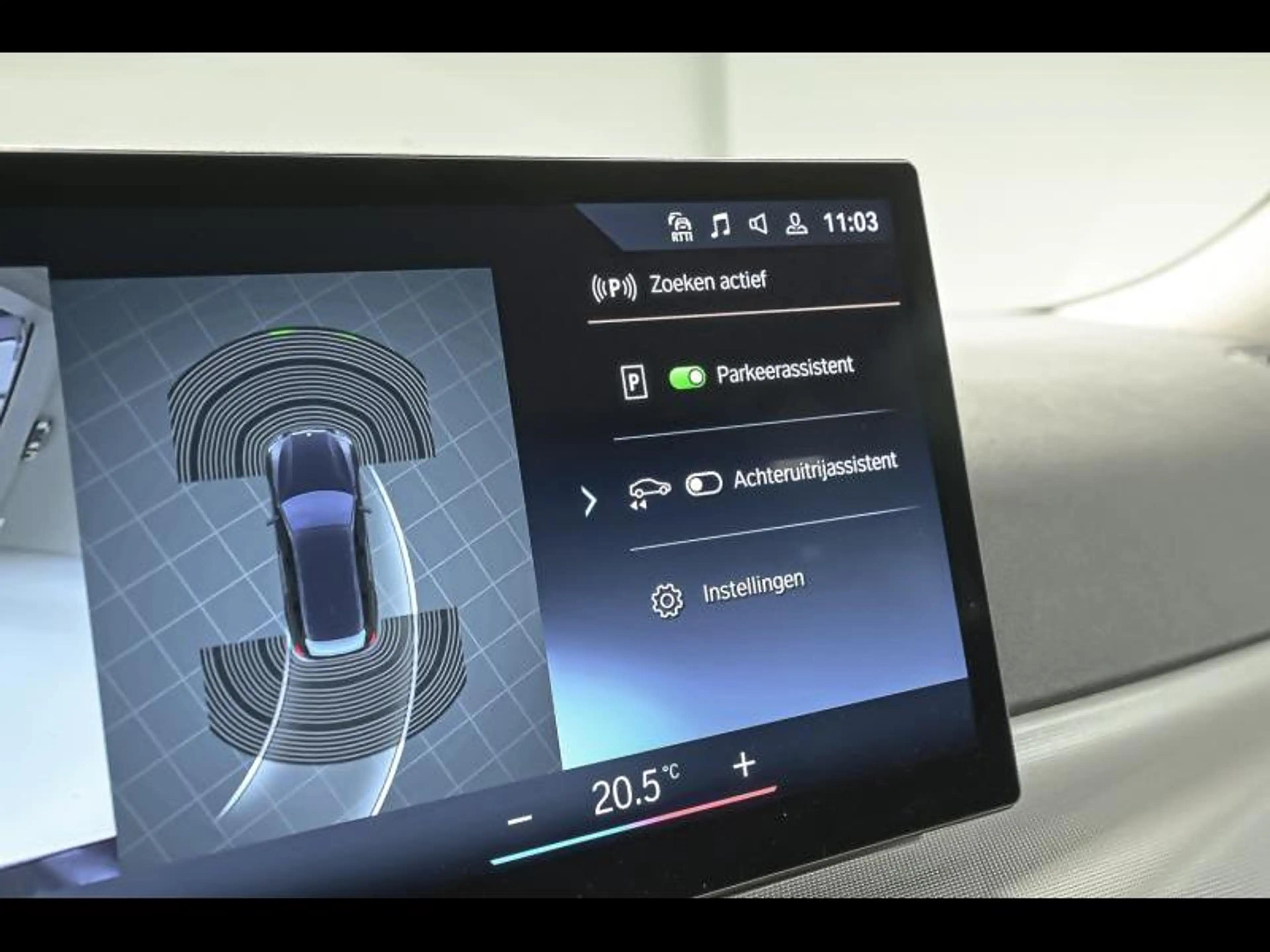 BMW 320 d Touring - DASS|DAB|NAVI|CARPLAY — photo 15