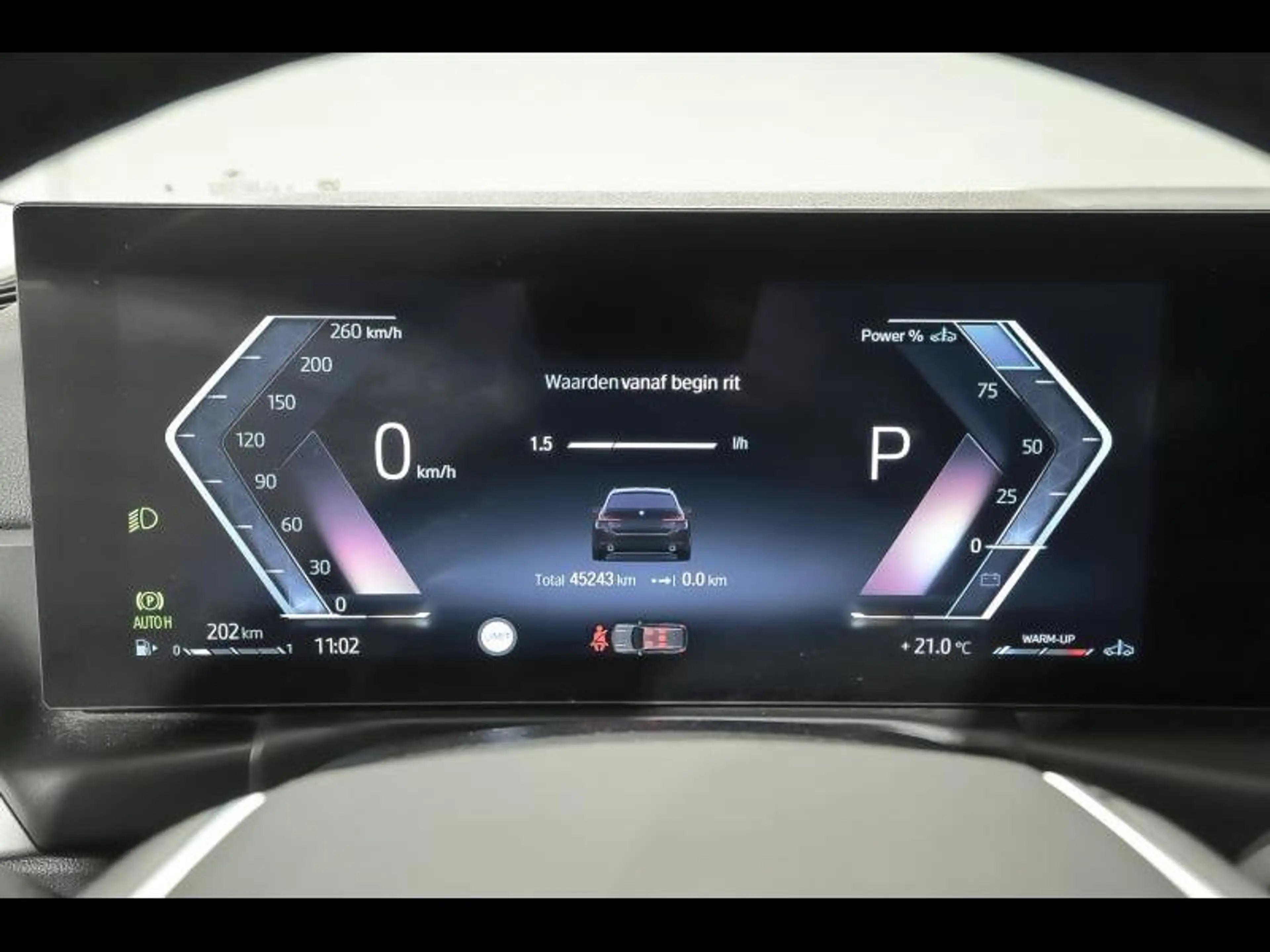 BMW 320 d Touring - DASS|DAB|NAVI|CARPLAY — photo 10
