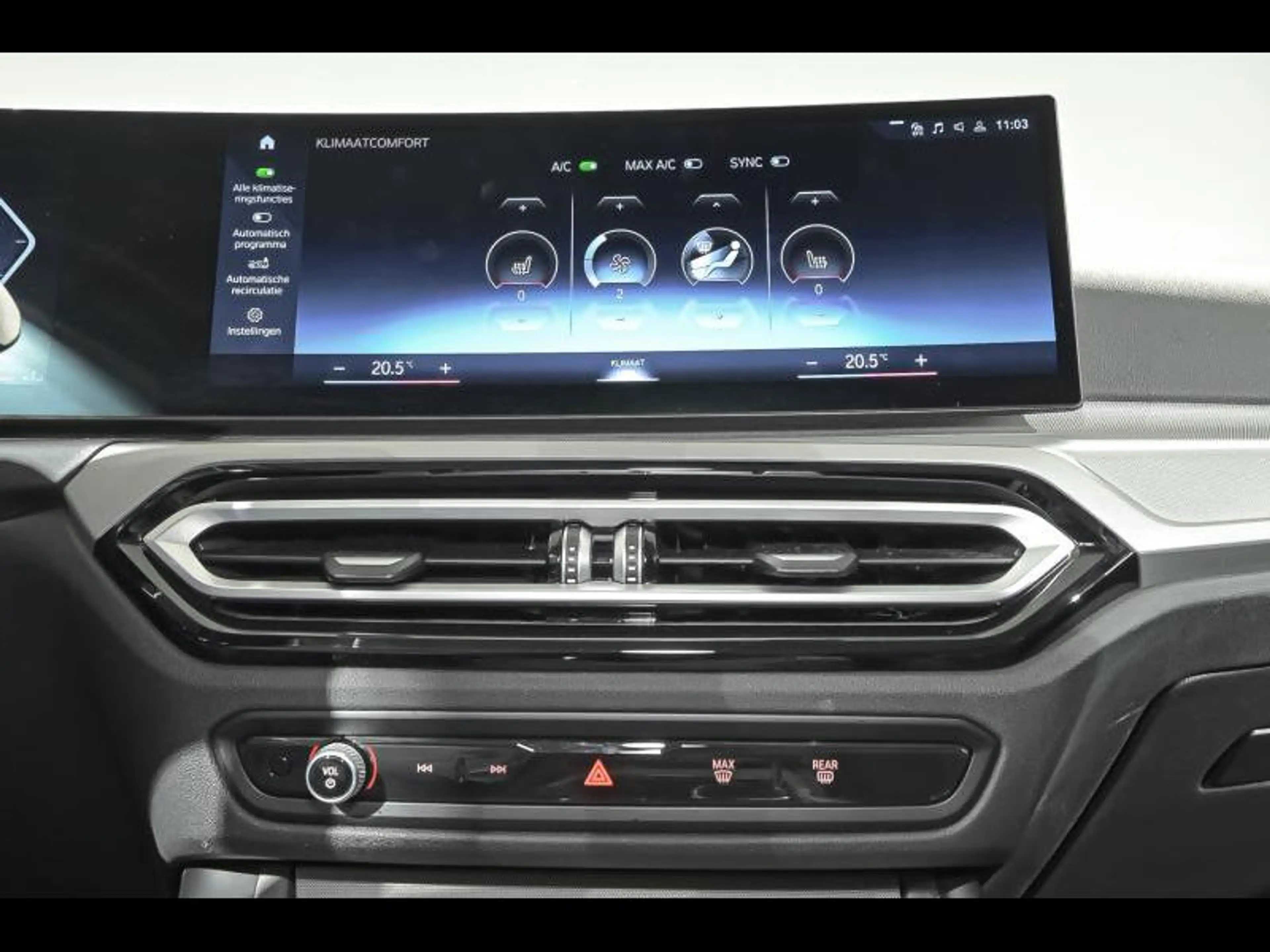 BMW 320 d Touring - DASS|DAB|NAVI|CARPLAY — photo 12