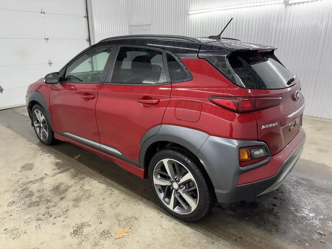 Hyundai KONA снимка Hyundai KONA