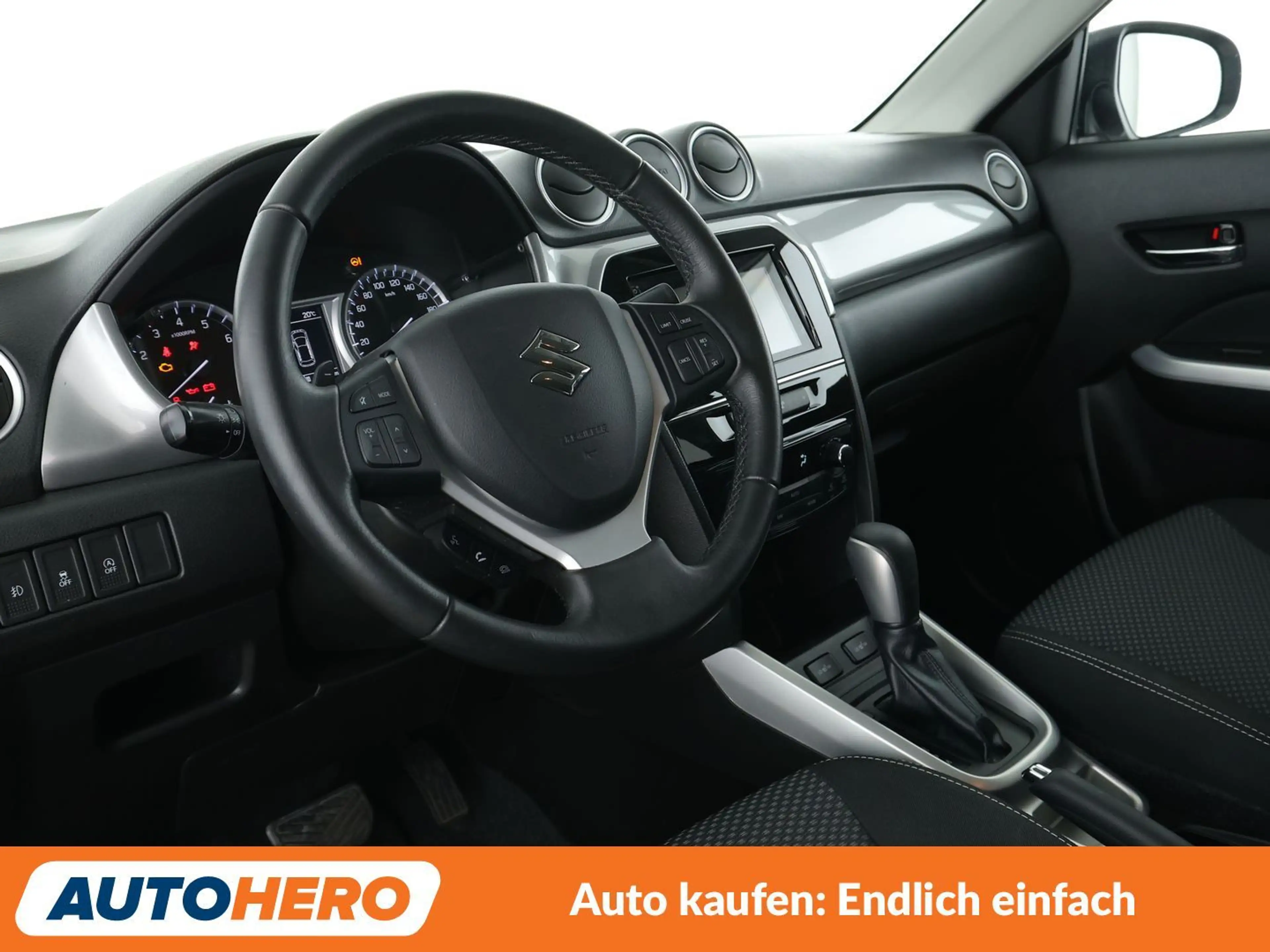 Suzuki Vitara 1.6 Comfort 4x2 — photo 11