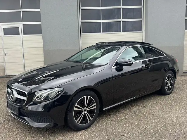 Mercedes-Benz E 200 Coupe Aut.