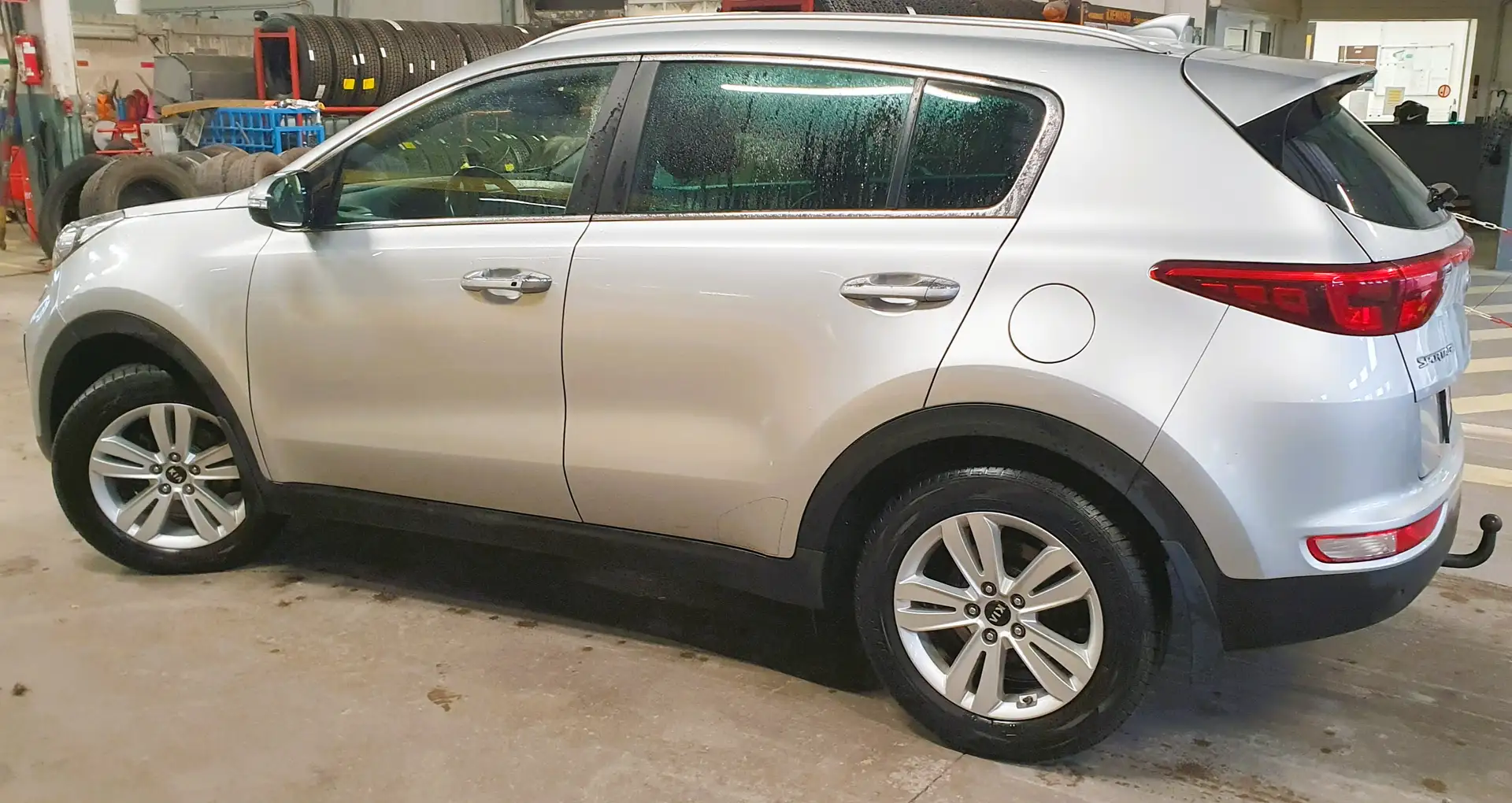 Kia Sportage Sportage 1.7 CRDi 2WD Fusion ISG Argent - 2