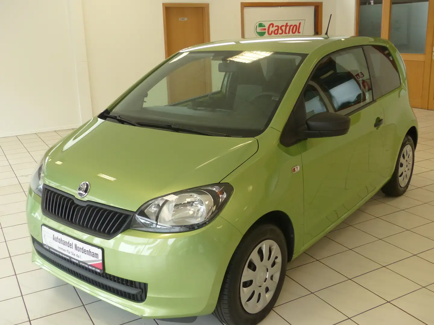 Skoda Citigo 1.0 Active*KLIMA*TÜV NEU* Grün - 2