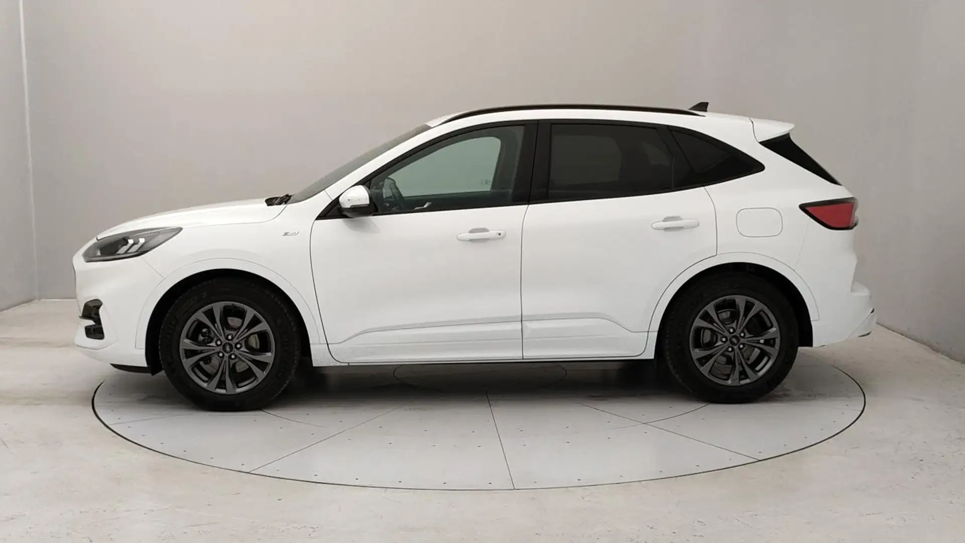 Ford Kuga 1.5 ecoblue ST-Line 2wd 120cv auto Blanc - 2
