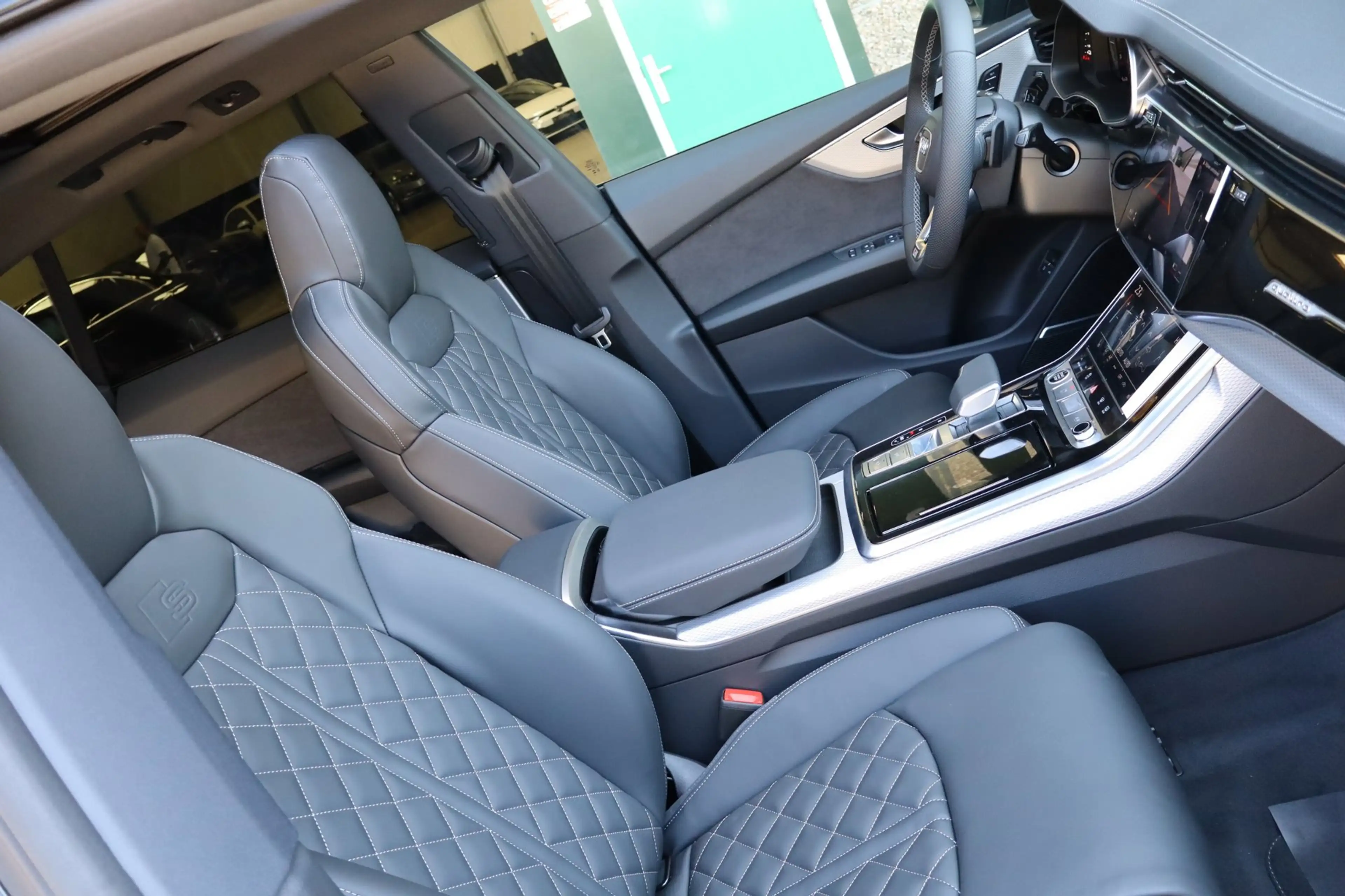 Audi Q8 55 TFSI e quattro Pro Line S|RS Seats|Trekhaak|Mem — photo 12